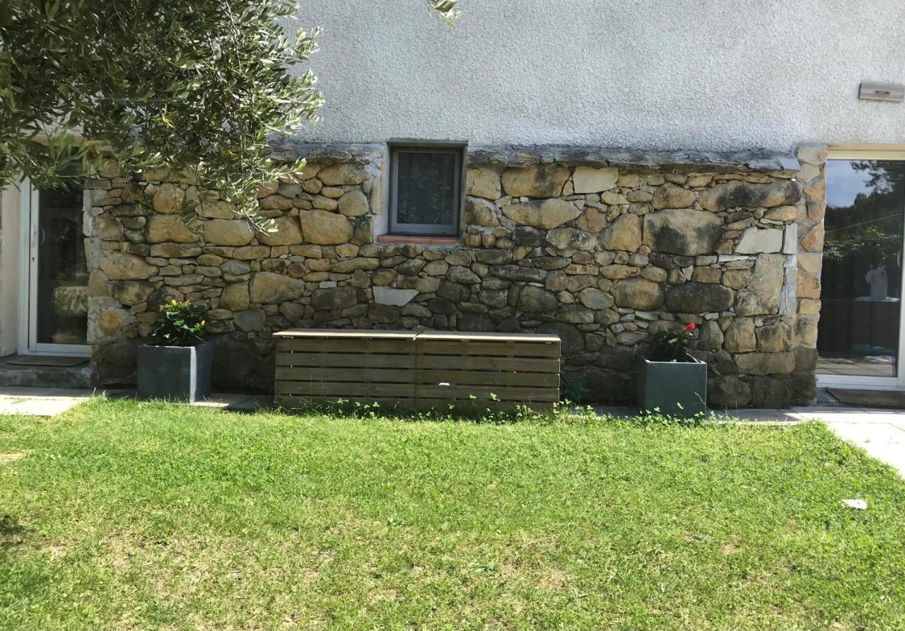 Guesthouse Du Moulin Saint-Cyr-sur-Mer Bagian luar foto