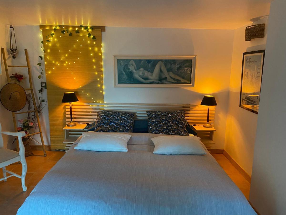 Guesthouse Du Moulin Saint-Cyr-sur-Mer Bagian luar foto